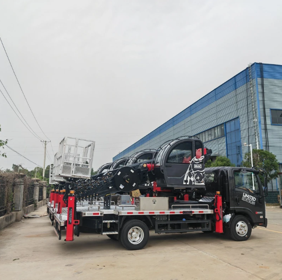 ISUZU 30 метрийн өндөрт ажиллах зориулалттай өргөгч тавцантай автомашин